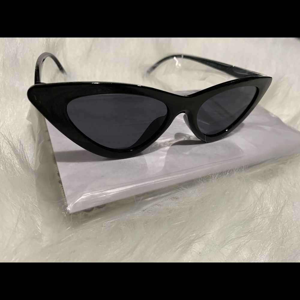 Beautiful Eyecat Sunglasses 🕶